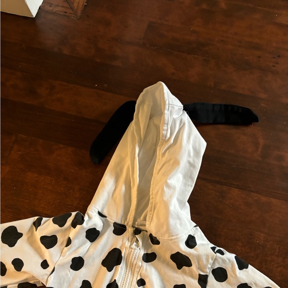 Matching toddler dalmatian costumes - Picture 3 of 3